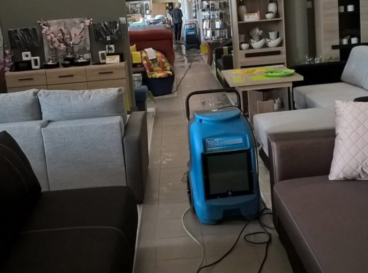 Osuszanie budynków, klimatyzacja, wentylacja - M&R INSTAL 