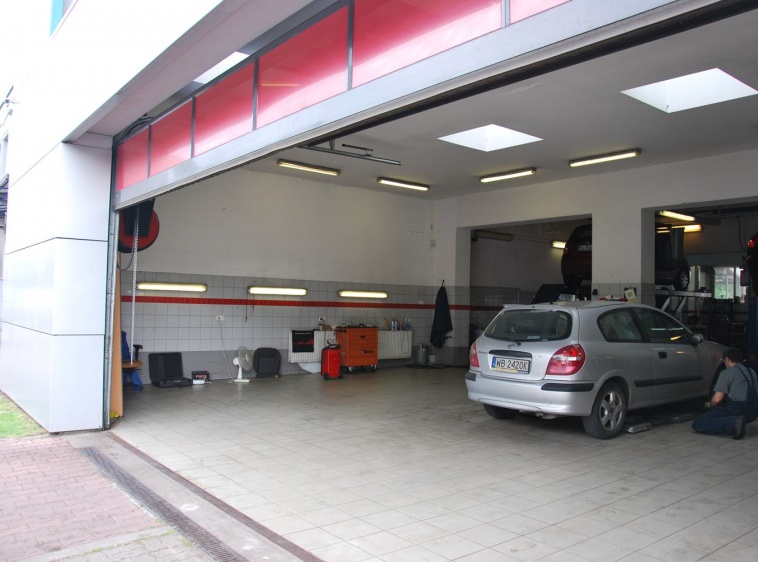 CENTER-CAR - części samochodowe