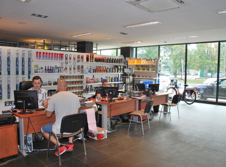 CENTER-CAR - części samochodowe